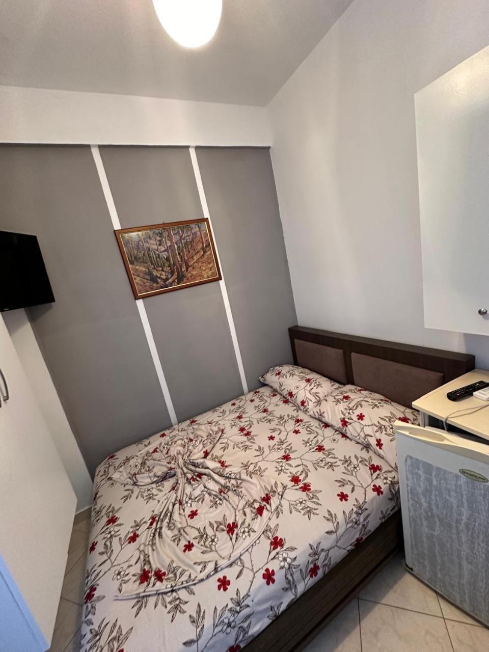 Hostel Eid Mar Vlorë Exteriér fotografie