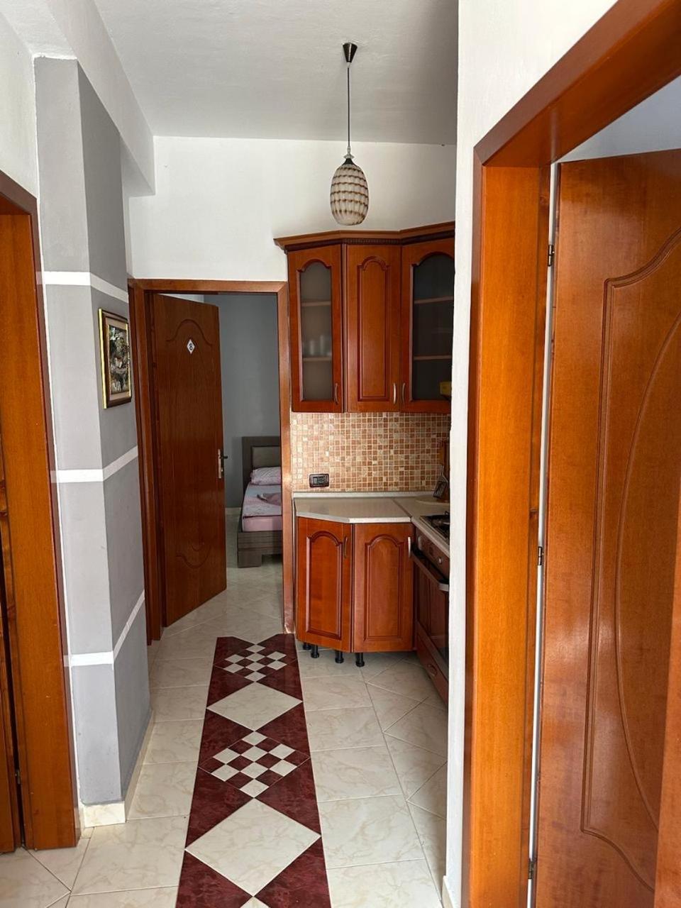 Hostel Eid Mar Vlorë Exteriér fotografie
