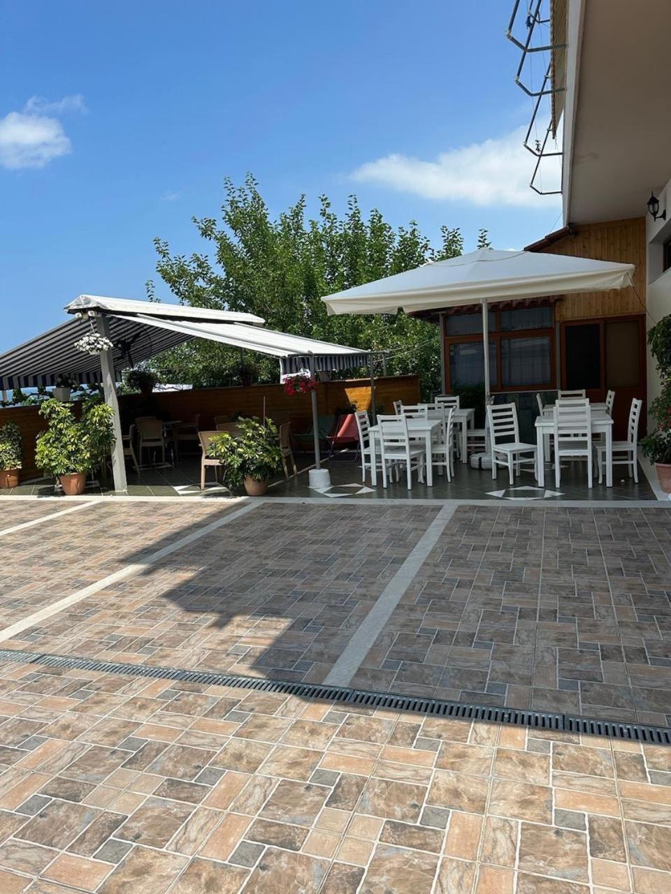 Hostel Eid Mar Vlorë Exteriér fotografie